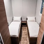 Siocamping Hazak Homes مكان تخييم شيوفوك