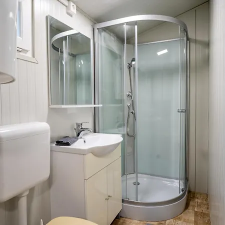 Siocamping Hazak Homes *
