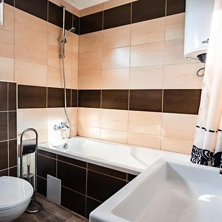 Siocamping Hazak Homes * Siofok