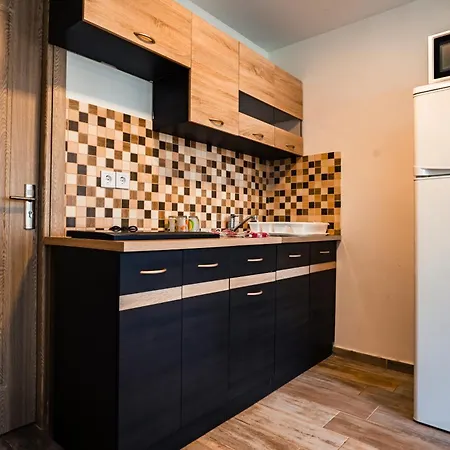 Siocamping Hazak Homes Siofok
