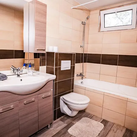 Siocamping Hazak Homes Κάμπινγκ *