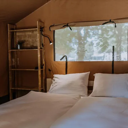Siocamping Hazak Homes Campsite Siofok
